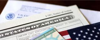3 façons de décrocher une carte verte américaine