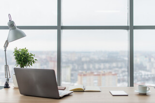 Perdre son emploi à l’étranger, quels impacts ?