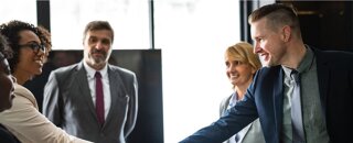 Recrutement international : faire venir un salarié étranger en France