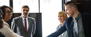 Recrutement international : faire venir un salarié étranger en France