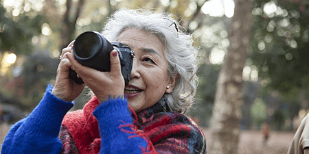 photographe-officielle-de-tous-les-evenements-de-sa-famille.png