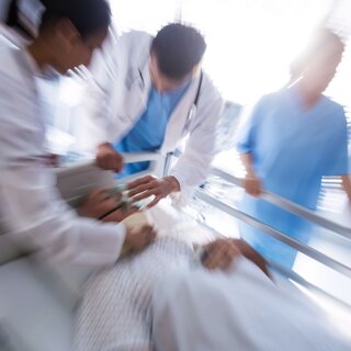Accidents médicaux cour des comptes 2026