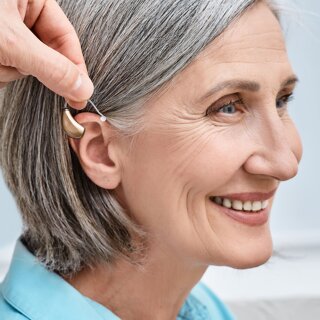 Aides auditives prévention Parkinson