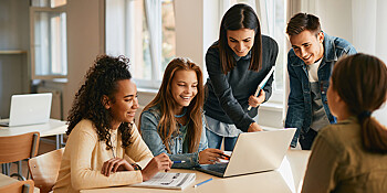 Étudiant et 18-25 ans